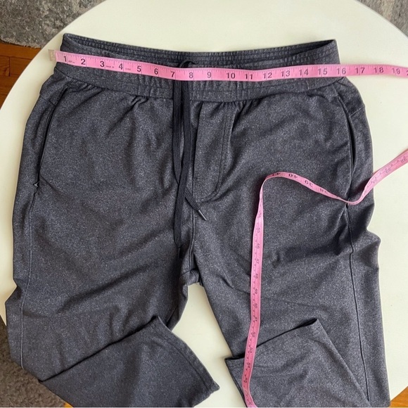 Public Rec Men’s Stretch Sweatpant Gray 34x30 - Picture 3 of 8